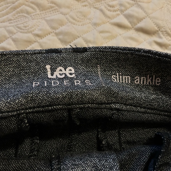 Lee Riders Slim Skinny Ankle Pants Size 8M - Picture 2 of 9